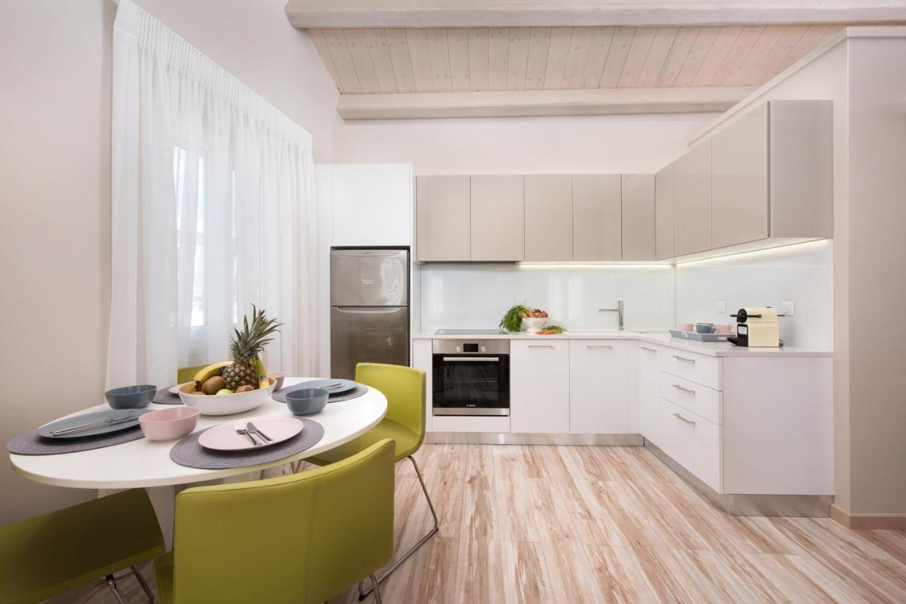Volto Kokkini Apartment コルフ島 エクステリア 写真